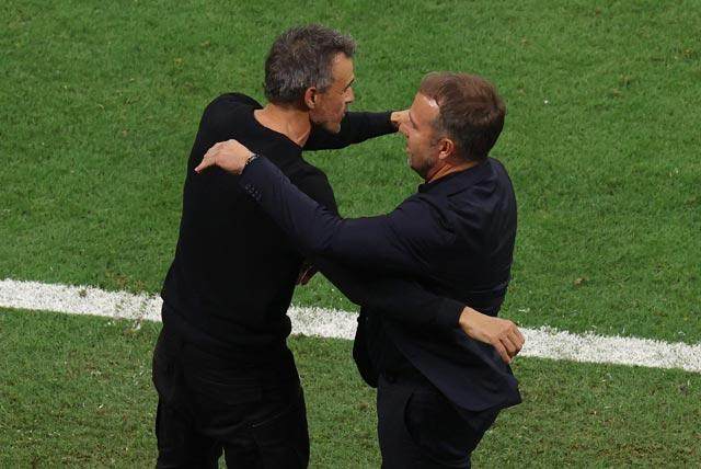 亿万28大舞台-一场平局后，德国球员拜托西班牙：赢下日本吧！