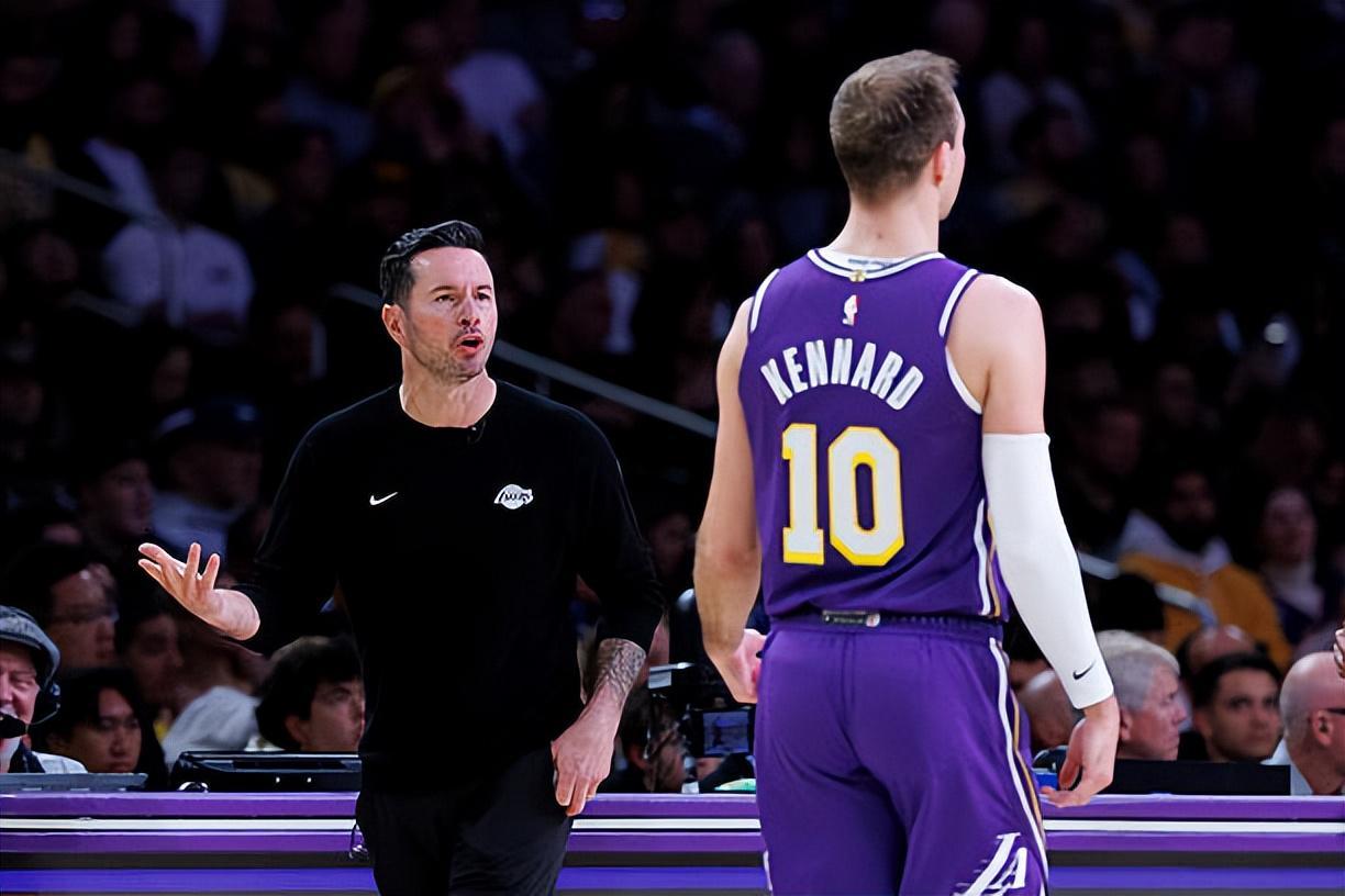 亿万28-重要性正在不断被挖掘出来，超级投手已经是湖人第二阵容的核心了